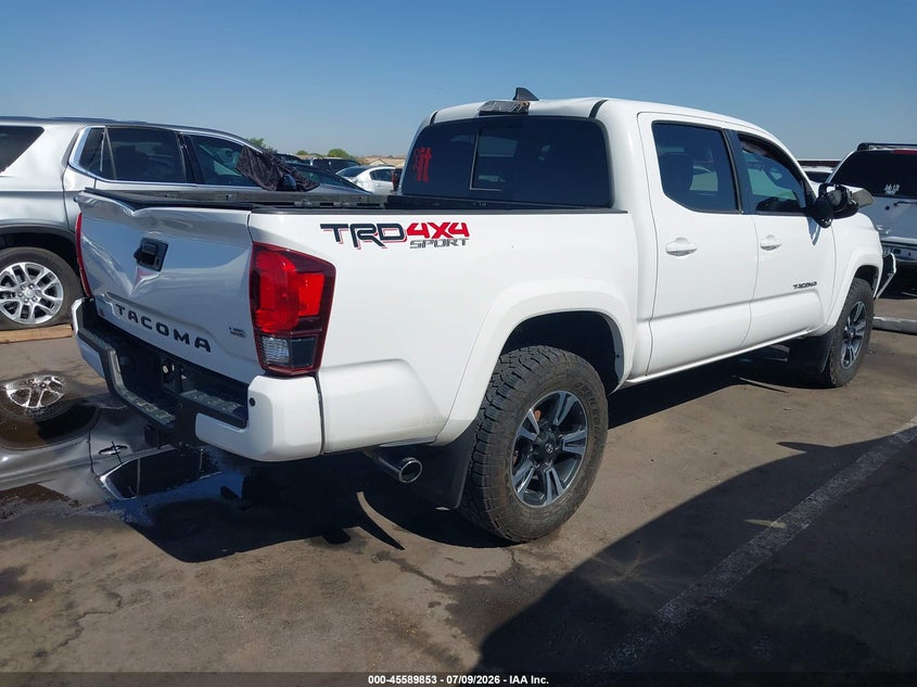 2019 TOYOTA TACOMA auction photo 4