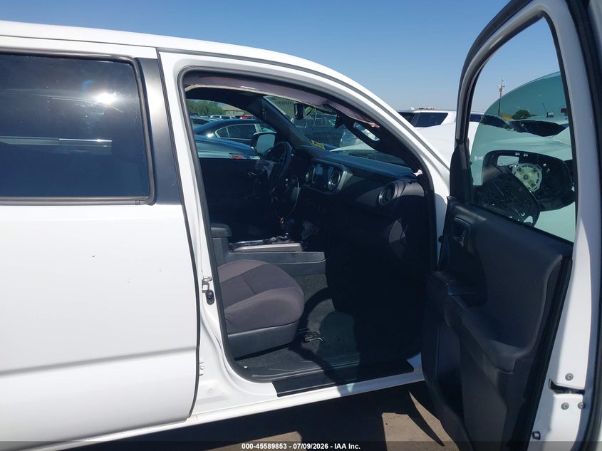 2019 TOYOTA TACOMA auction photo 5