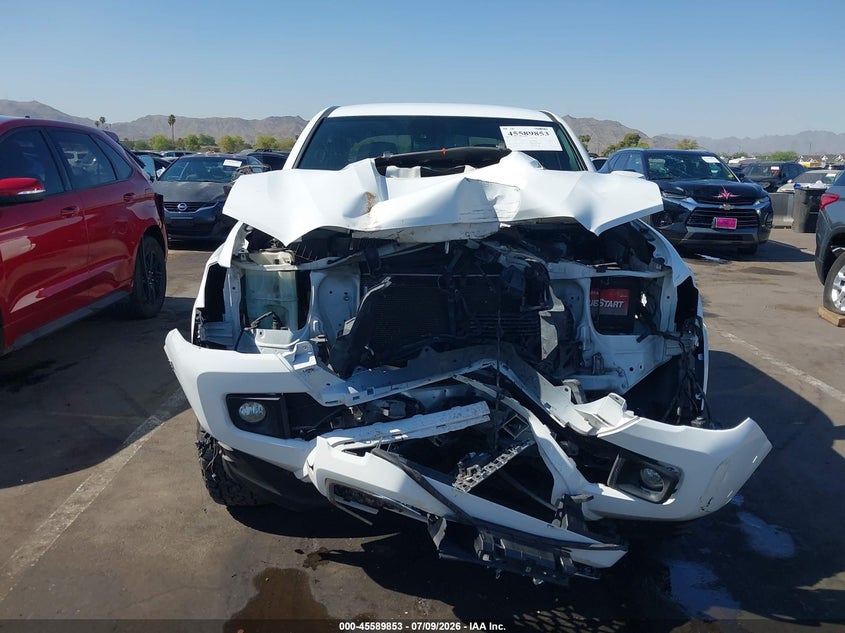 2019 TOYOTA TACOMA auction photo 6