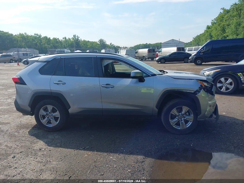 TOYOTA RAV4 - zdjęcie 12