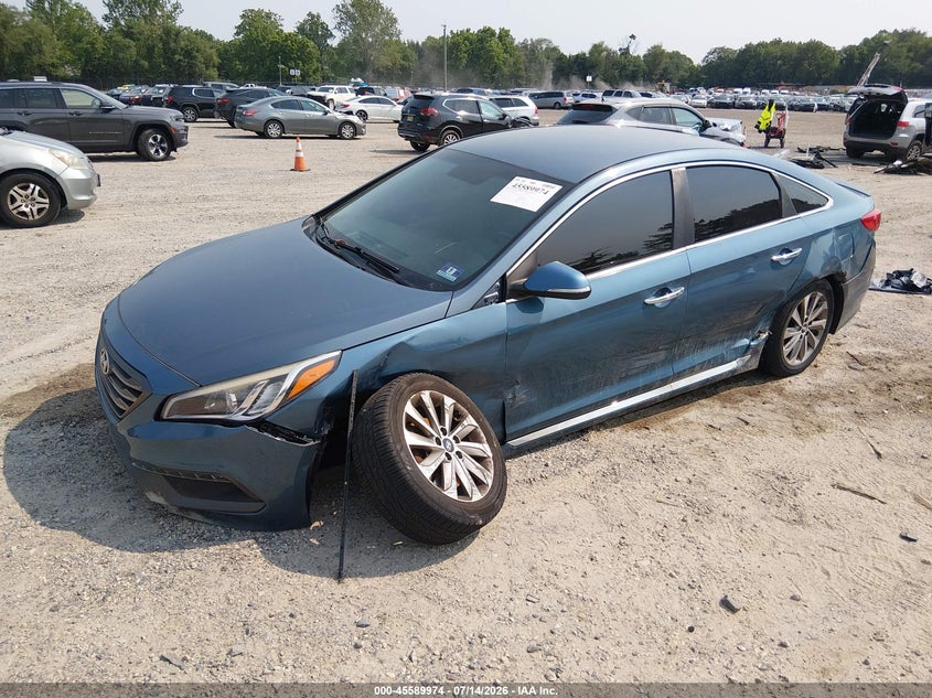 2016 Hyundai Sonata, Left Side, IAAI, VIN 5NPE34AF3GH262499 — photo 2