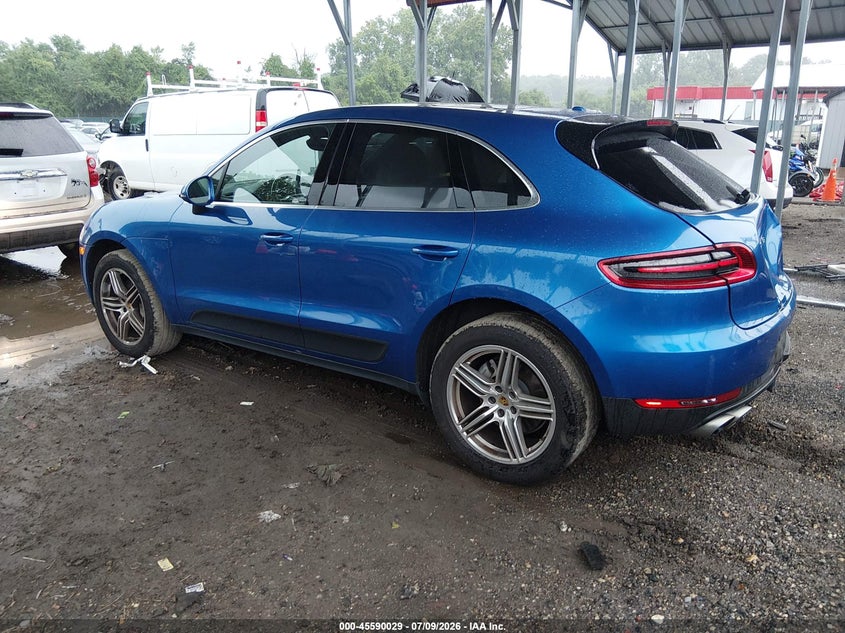 2017 Porsche Macan S VIN: WP1AB2A54HLB14290 Lot: 45590029