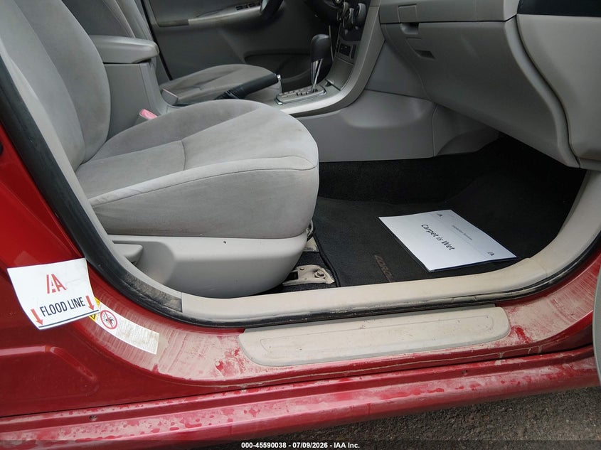 2013 TOYOTA COROLLA auction photo 6