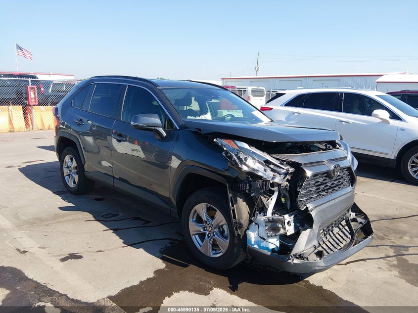 2022 TOYOTA RAV4 auction photo 1