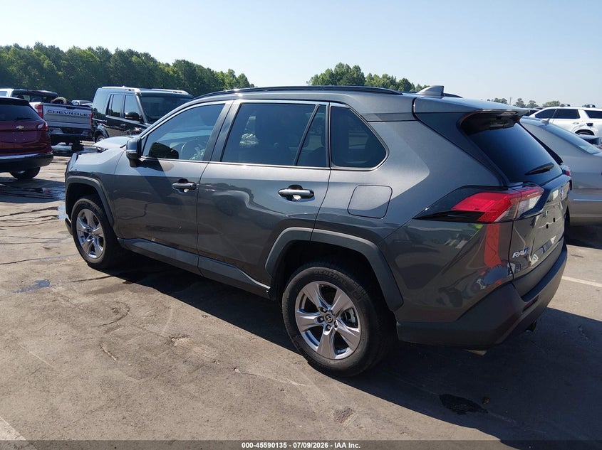 2022 TOYOTA RAV4 auction photo 3