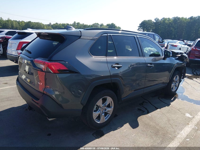 2022 TOYOTA RAV4 auction photo 4