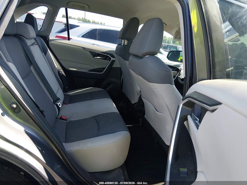 2022 TOYOTA RAV4 auction photo 8