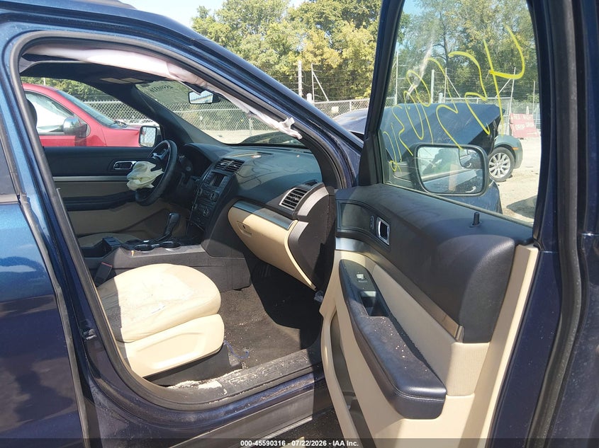 2017 FORD EXPLORER auction photo 5