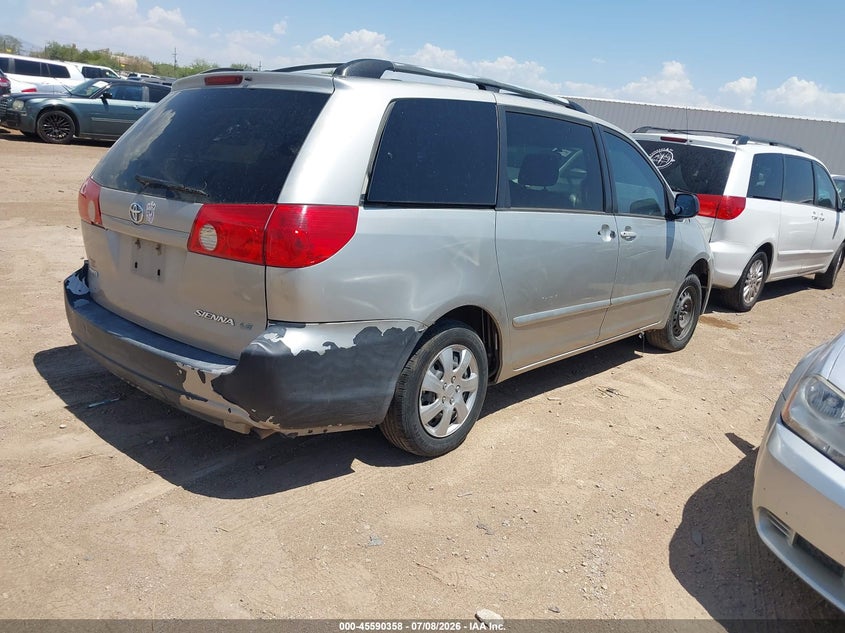 2007 TOYOTA SIENNA auction photo 4