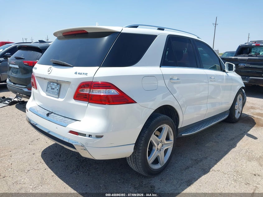 2014 MERCEDES-BENZ ML 550 4MATIC · Фото 4
