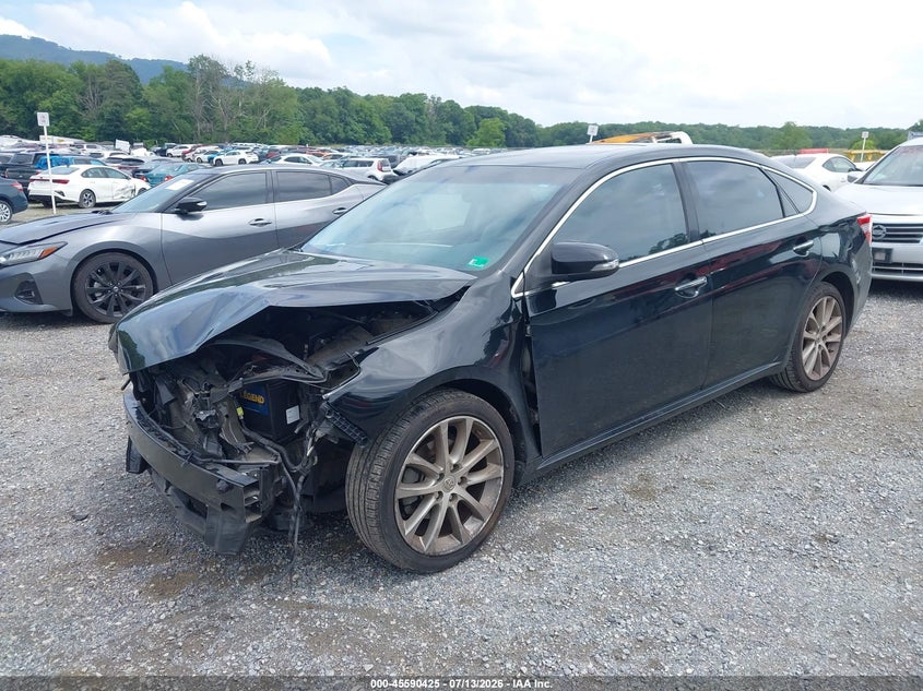 2014 TOYOTA AVALON auction photo 2