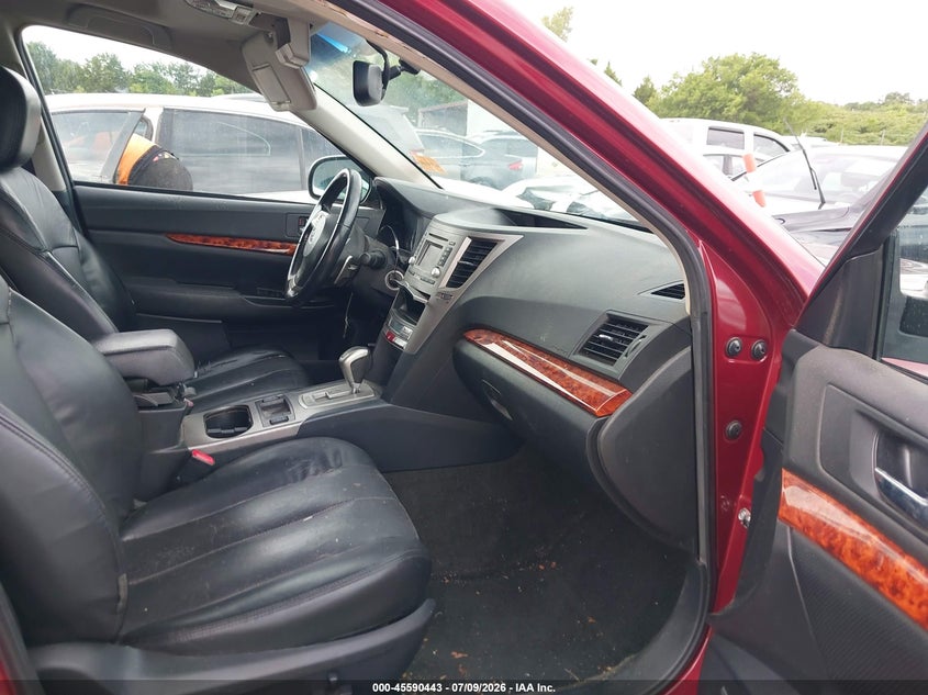 2012 SUBARU OUTBACK auction photo 5