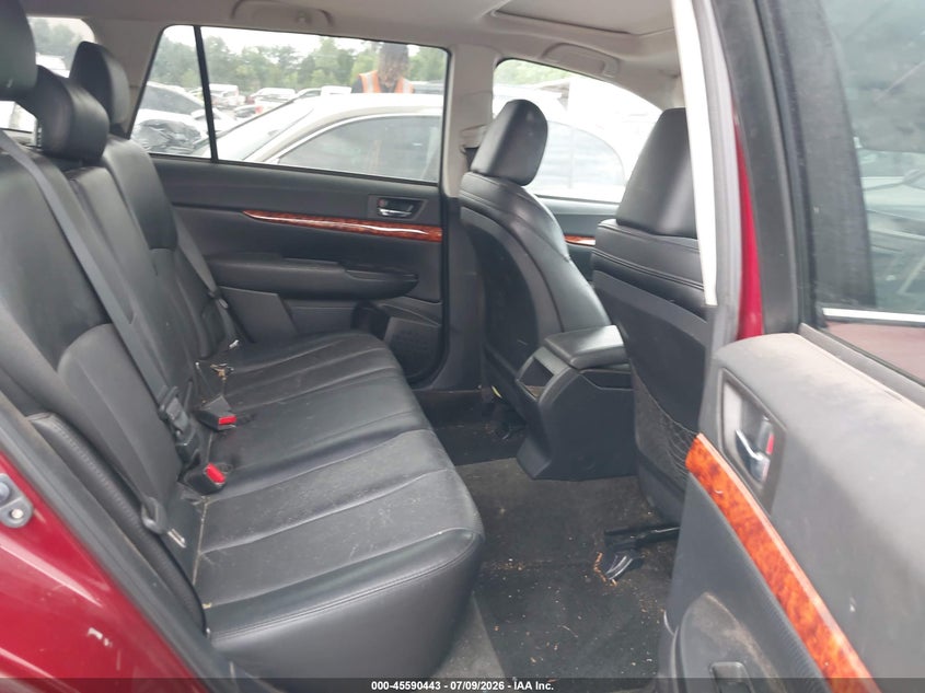 2012 SUBARU OUTBACK auction photo 8