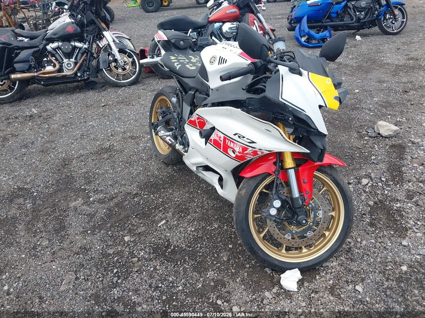 2022 Yamaha Yzfr7