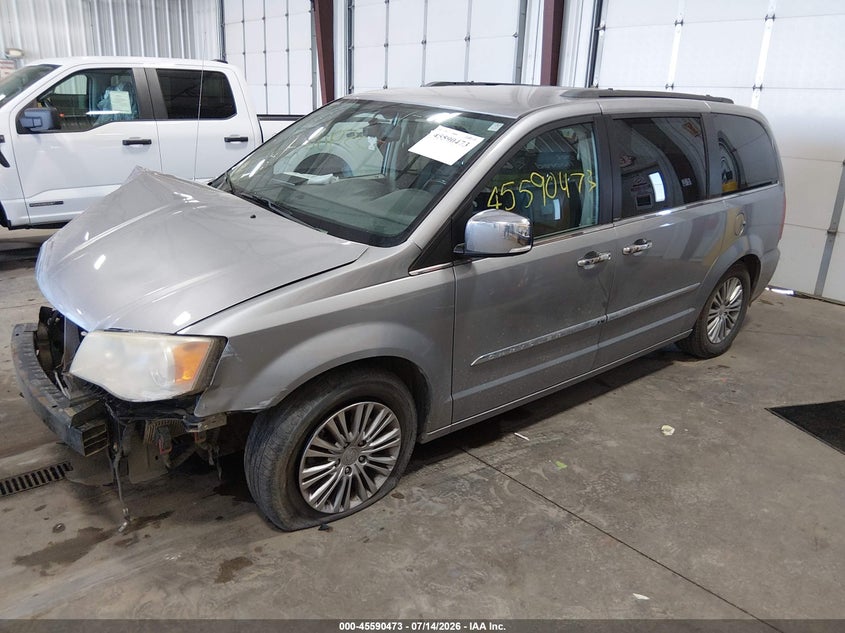 Vin: 2c4rc1cg7dr623267, lot: 46088850, chrysler town & country touring-l 20132