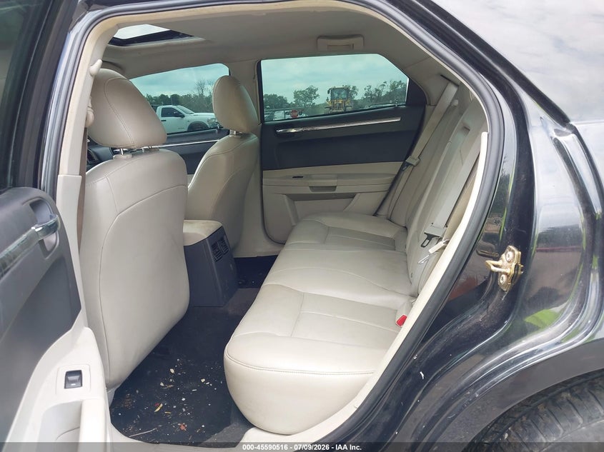 2006 CHRYSLER 300 auction photo 8