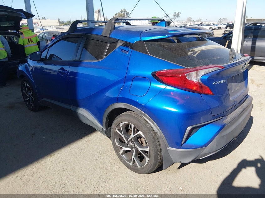 2018 TOYOTA C-HR auction photo 3