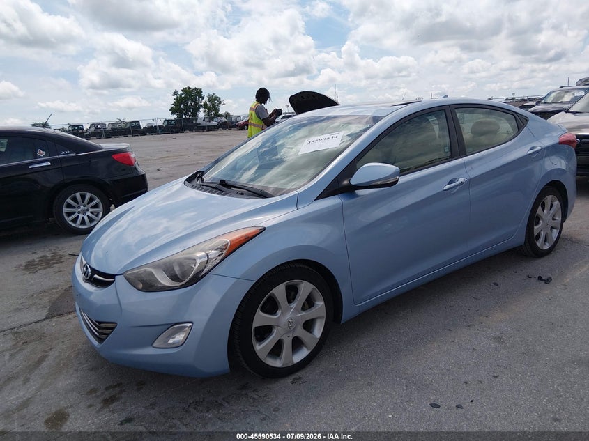 2011 HYUNDAI ELANTRA auction photo 2
