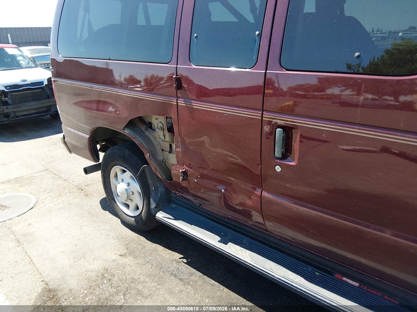 2008 FORD E-350 SUPER DUTY auction photo 6