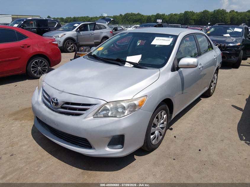 2013 Toyota Corolla, Удар сзади, IAAI, VIN 2T1BU4EE7DC050365 — фото 2