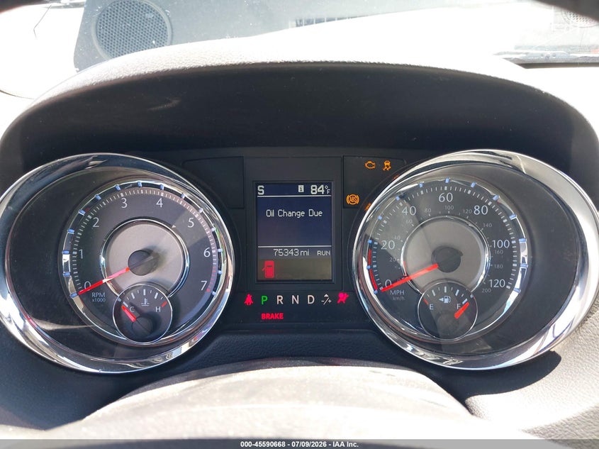 2014 CHRYSLER TOWN & COUNTRY auction photo 7
