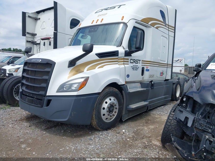 2022 FREIGHTLINER NEW CASCADIA 126 auction photo 2