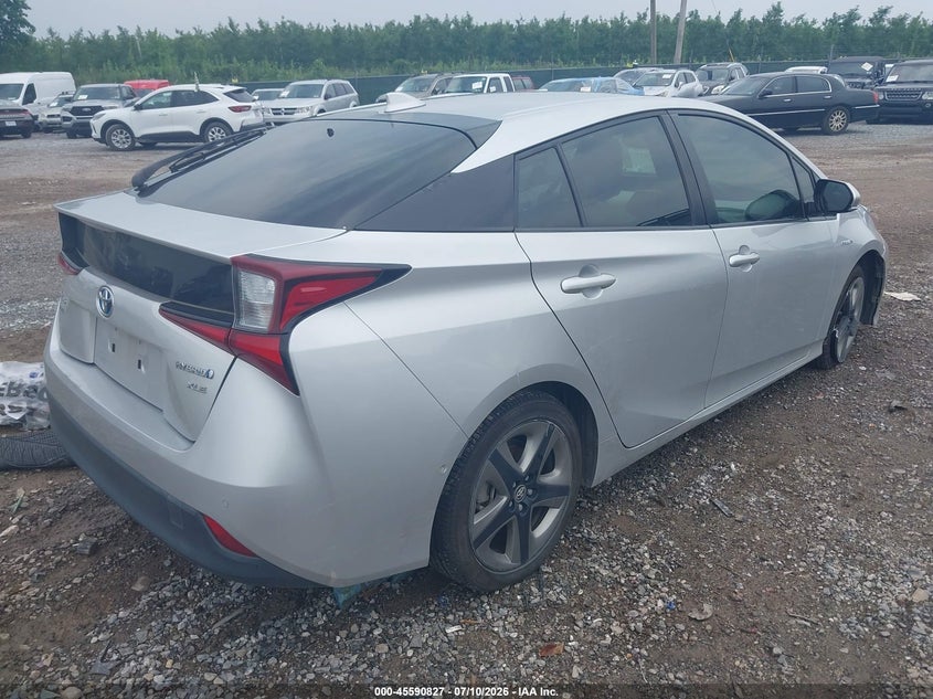 TOYOTA PRIUS - zdjęcie 4