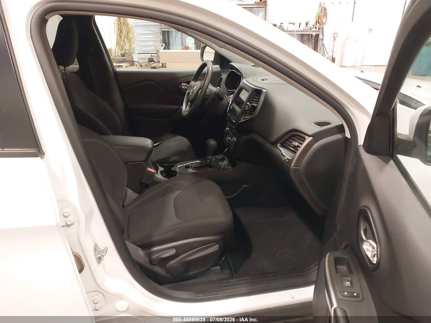 2021 JEEP CHEROKEE auction photo 5