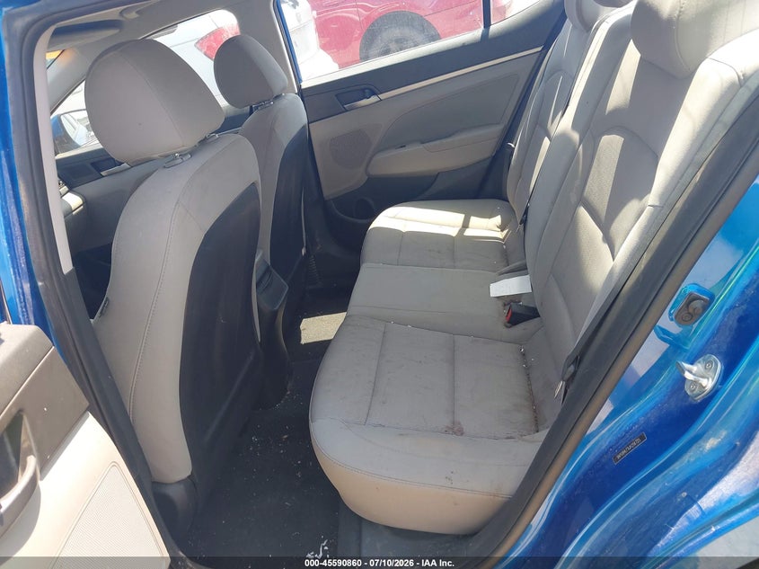 2018 HYUNDAI ELANTRA auction photo 8