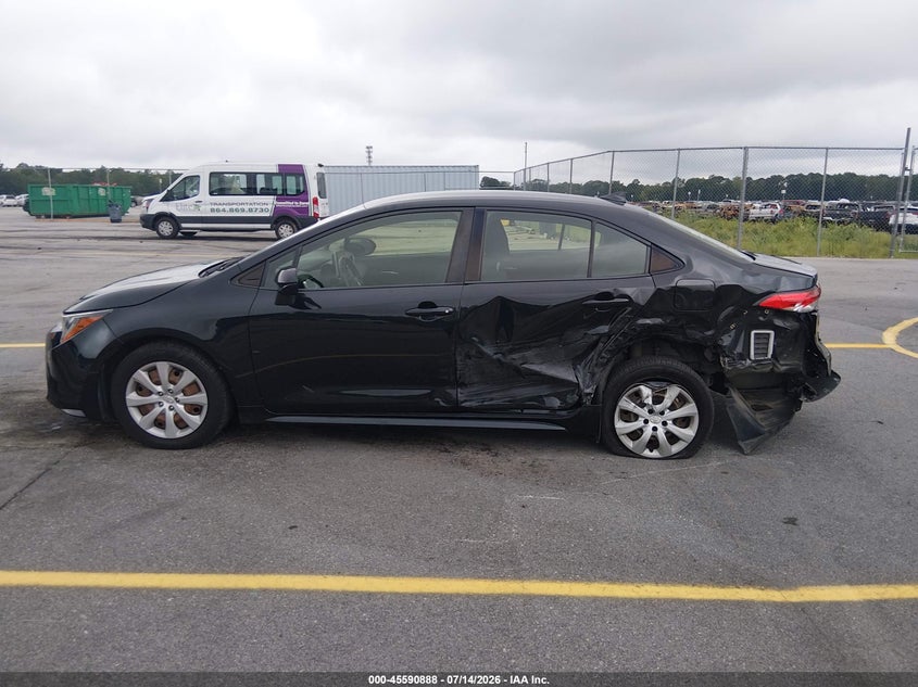 TOYOTA COROLLA - zdjęcie 14