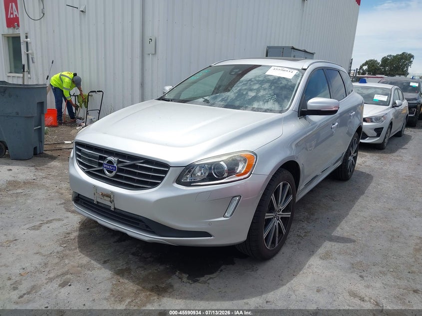 2016 Volvo Xc60 T6 Drive-E Platinum VIN: YV449MDM0G2778872 Lot: 45590934