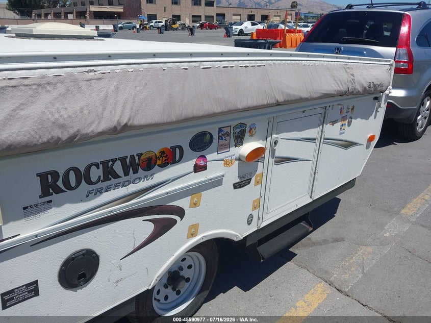 2014 ROCKWOOD FREEDOM auction photo 7