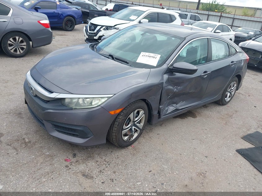 2018 Honda Civic, Left Side, IAAI, VIN 19XFC2F52JE001806 — photo 2