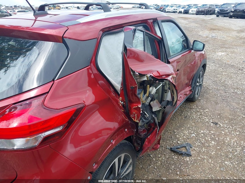 2018 Nissan Kicks Sv VIN: 3N1CP5CU8JL508681 Lot: 45591008