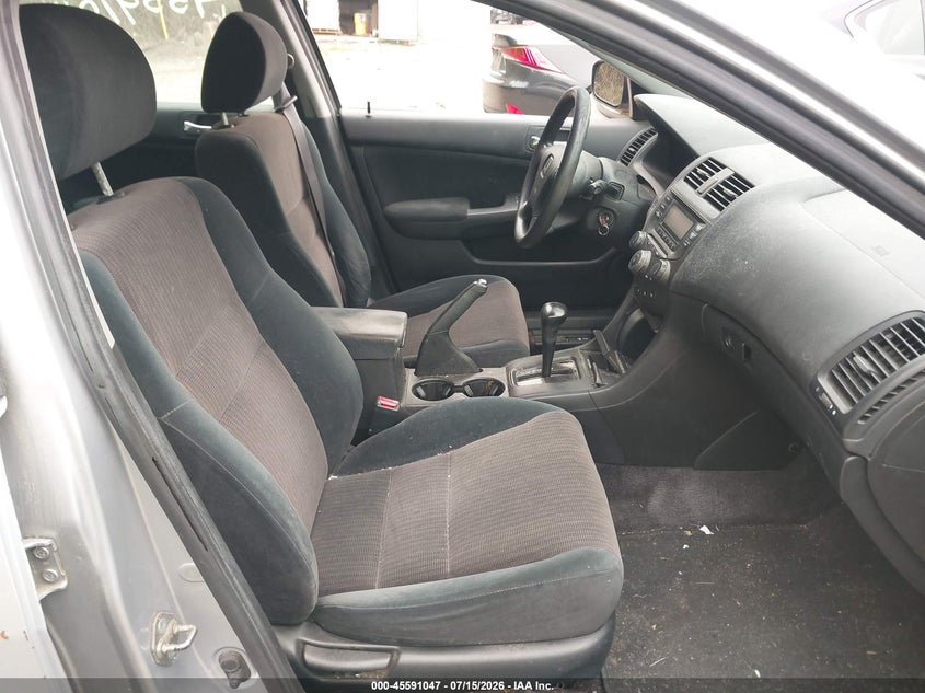 2003 HONDA ACCORD SDN auction photo 5