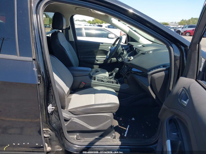 2017 FORD ESCAPE auction photo 5