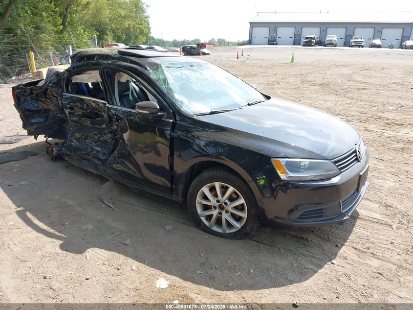 2013 VOLKSWAGEN JETTA auction photo 1