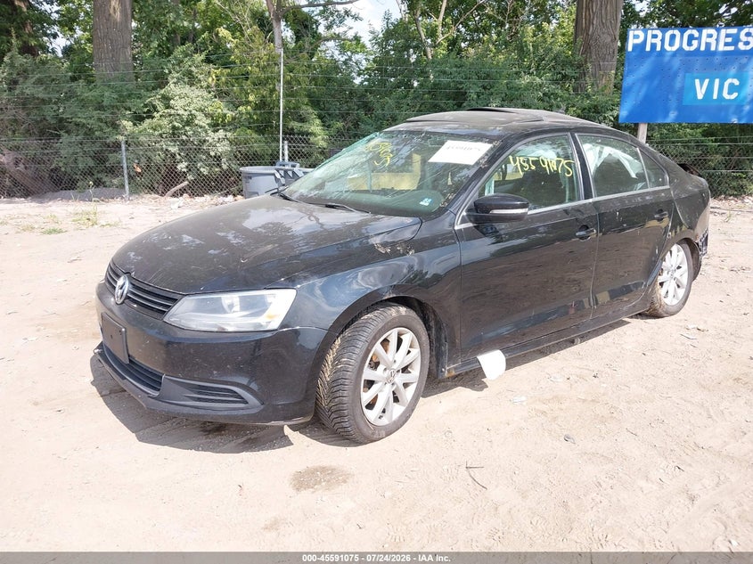 2013 VOLKSWAGEN JETTA auction photo 2