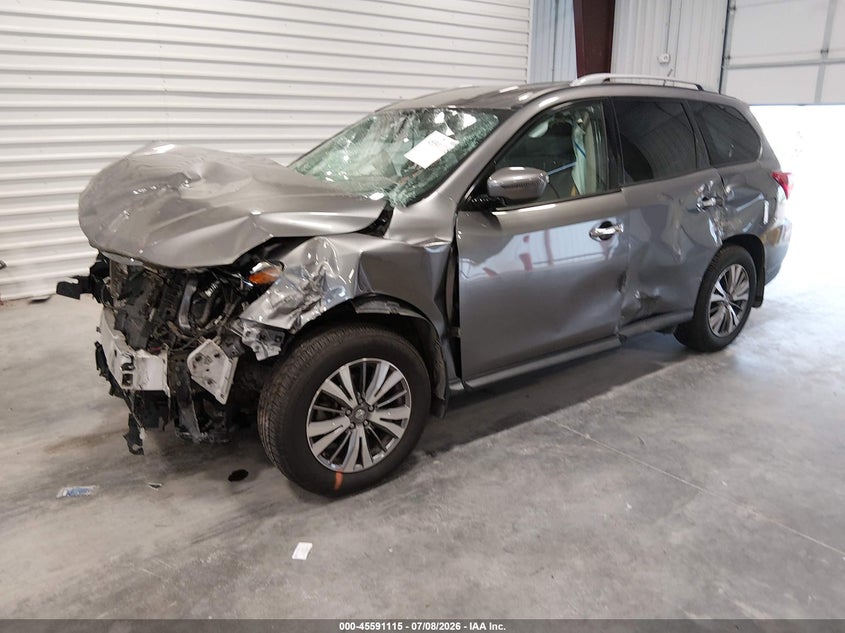 2018 NISSAN PATHFINDER auction photo 2
