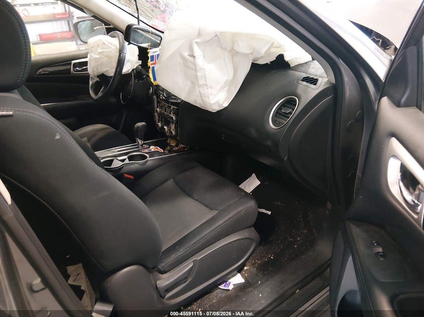 2018 NISSAN PATHFINDER auction photo 5