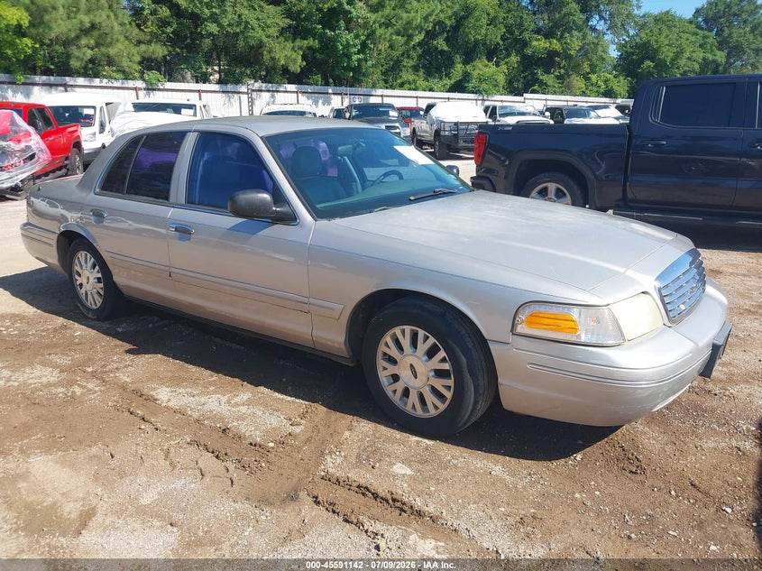 2005 Ford Crown Victoria