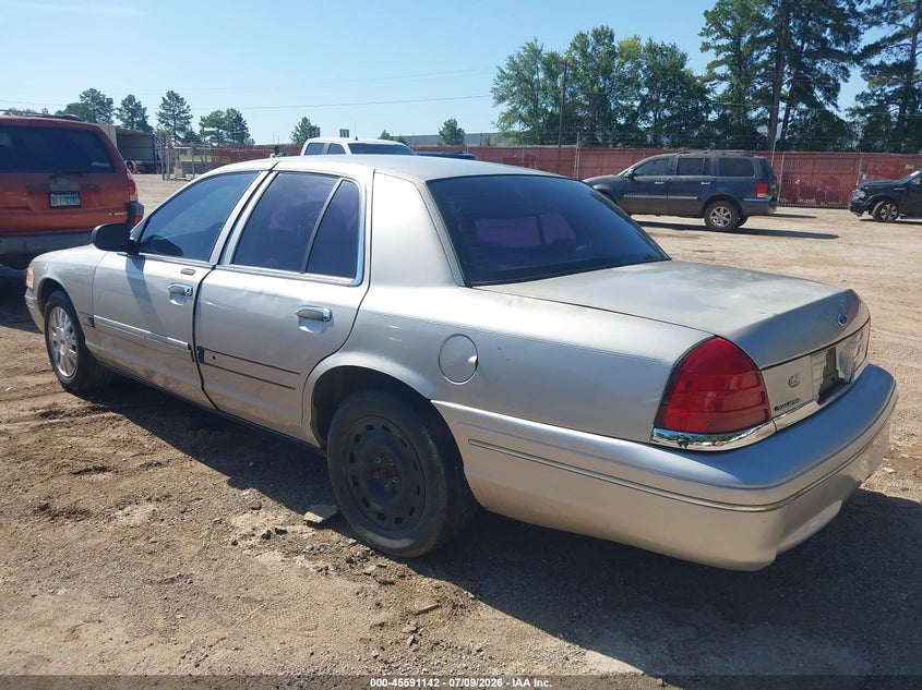 2005 FORD CROWN VICTORIA auction photo 3
