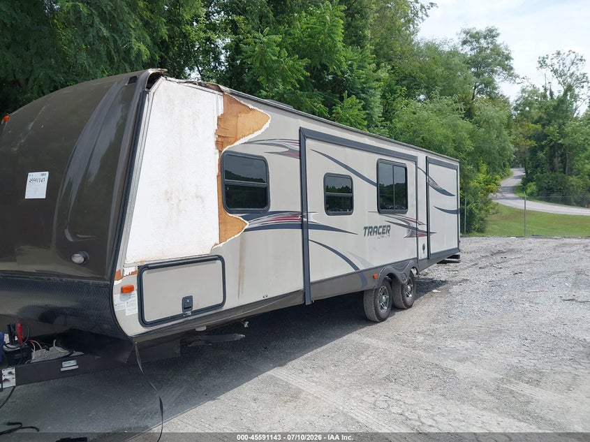 2014 FOREST RIVER TRACER 3150BHD auction photo 2