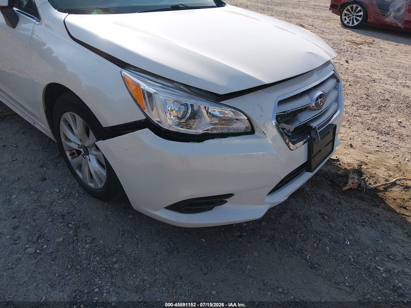 2015 Subaru Legacy 2.5I Premium VIN: 4S3BNBD64F3005200 Lot: 45591152