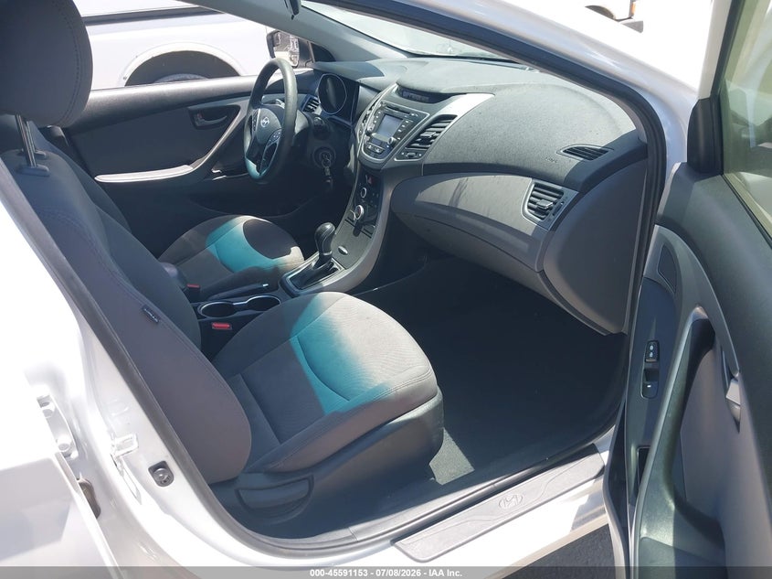 AtlanticExpress - Hyundai Elantra