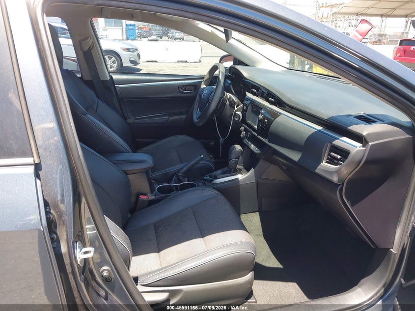 2016 TOYOTA COROLLA auction photo 5