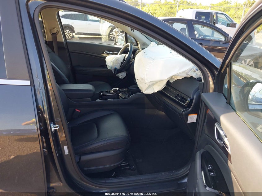 2025 KIA SPORTAGE HYBRID auction photo 5