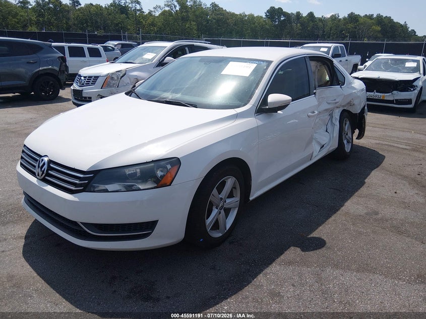2012 Volkswagen Passat, Лівий бік, IAAI, VIN 1VWBH7A35CC102560 — фото 2
