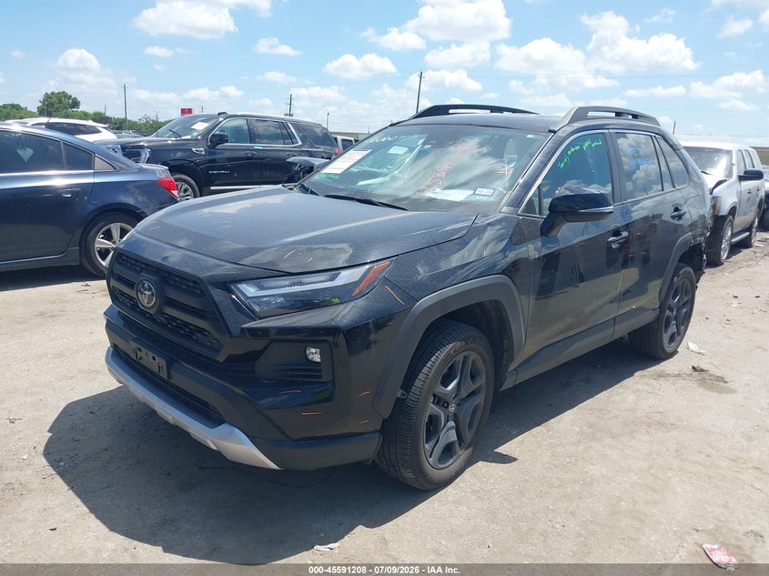 2024 Toyota RAV 4, Удар ззаду, IAAI, VIN 2T3J1RFV1RW472046 — фото 2