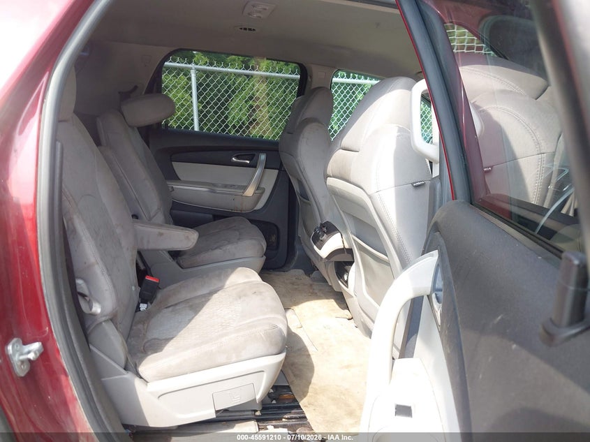 2011 GMC ACADIA auction photo 8